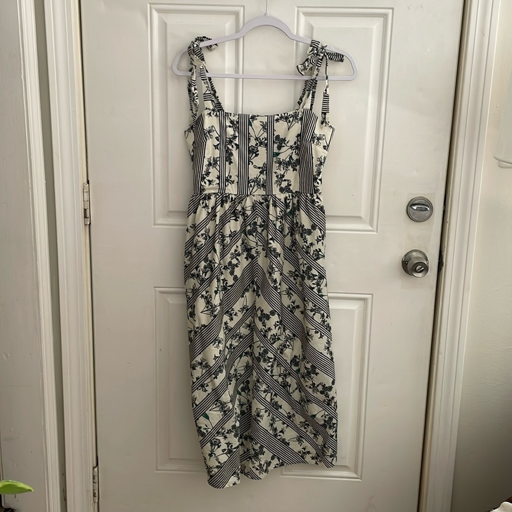 Voy Cotton Dress Size Medium